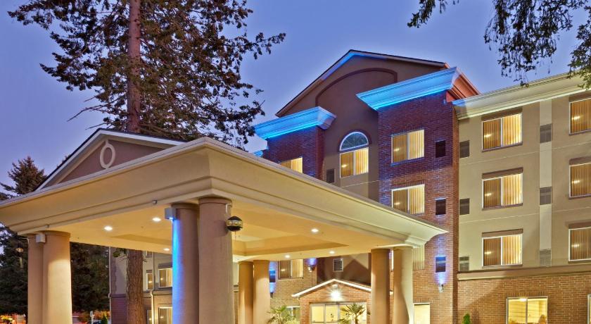 Holiday Inn Express Hotel & Suites Lacey-Olympia