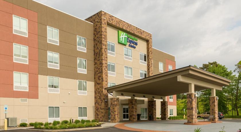 Holiday Inn Express & Suites Jamestown photo