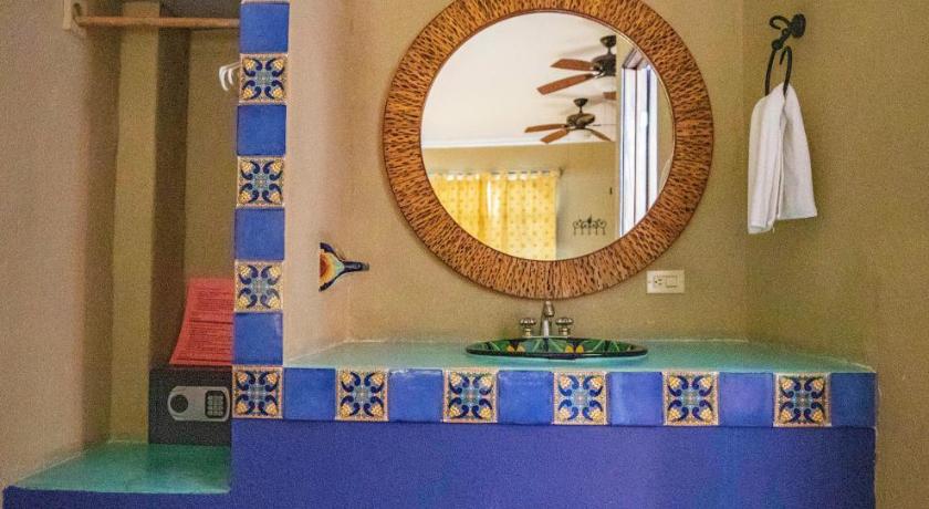 Image of Family Room 4