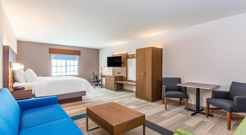 Holiday Inn Express Hotel & Suites Eau Claire North