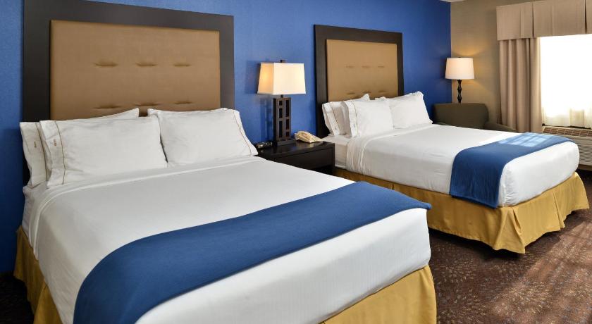 Holiday Inn Express Hotel & Suites Charlotte