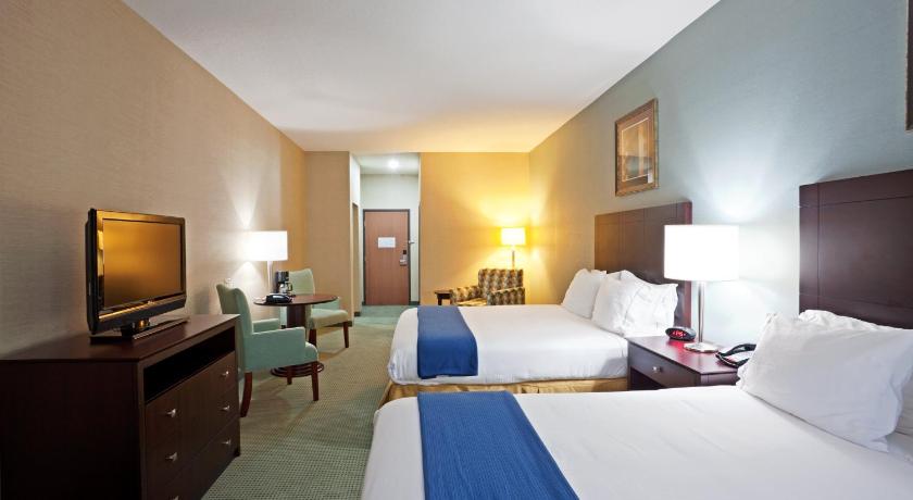 Holiday Inn Express and Suites Meriden