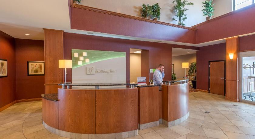 Holiday Inn Hotel & Suites Grand Junction-Airport photo