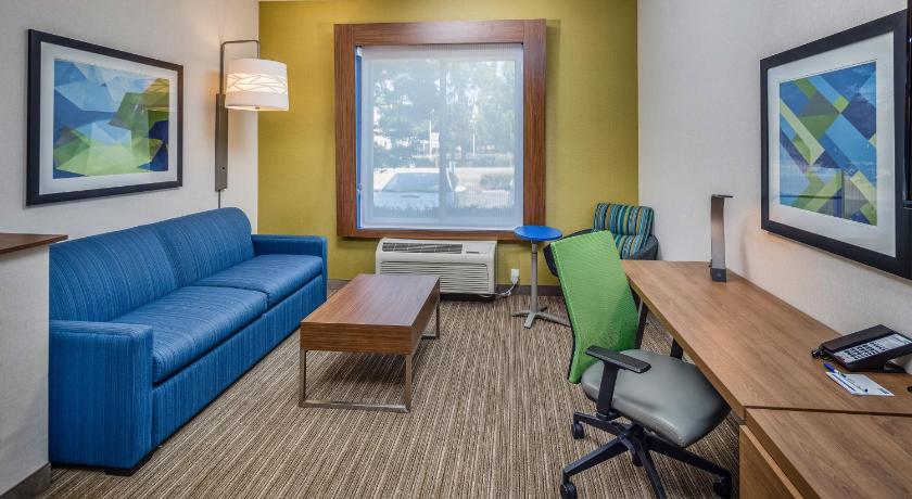 Holiday Inn Express Hotel & Suites Modesto-Salida