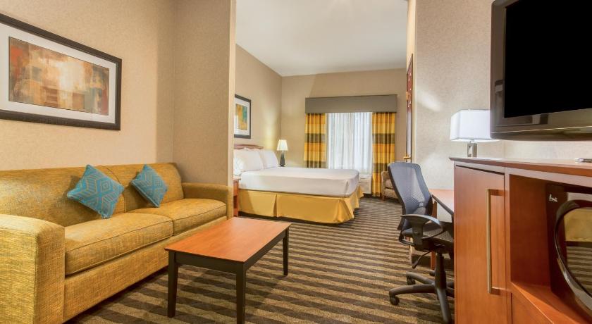 Holiday Inn Express Hotel & Suites Manteca