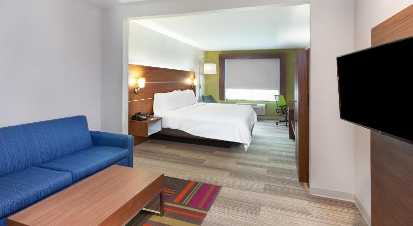 Holiday Inn Express Hotel and Suites Orange