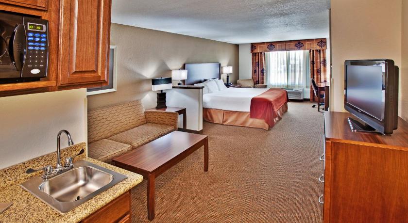 Holiday Inn Express Hotel & Suites - Dubuque West