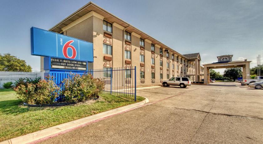 Motel 6 Dallas - Fair Park