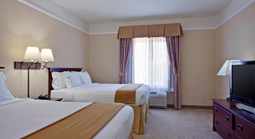 Holiday Inn Express Hotel & Suites San Dimas