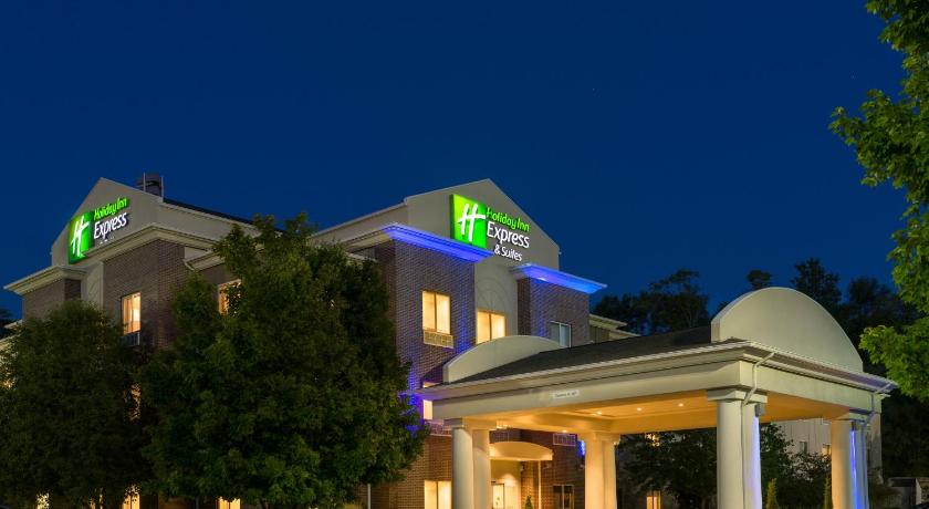 Holiday Inn Express Independence - Kansas City