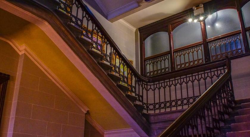 Camelot Castle Hotel photo