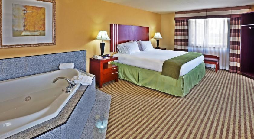 Holiday Inn Express Ponca City