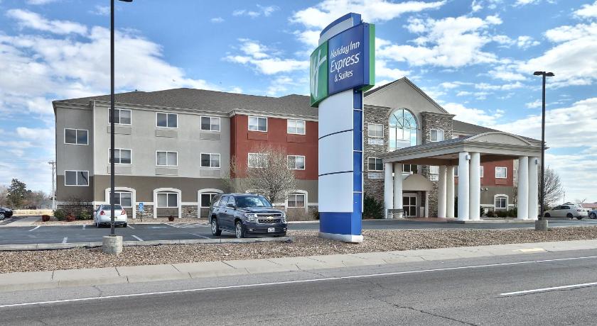 Holiday Inn Express & Suites Portales photo