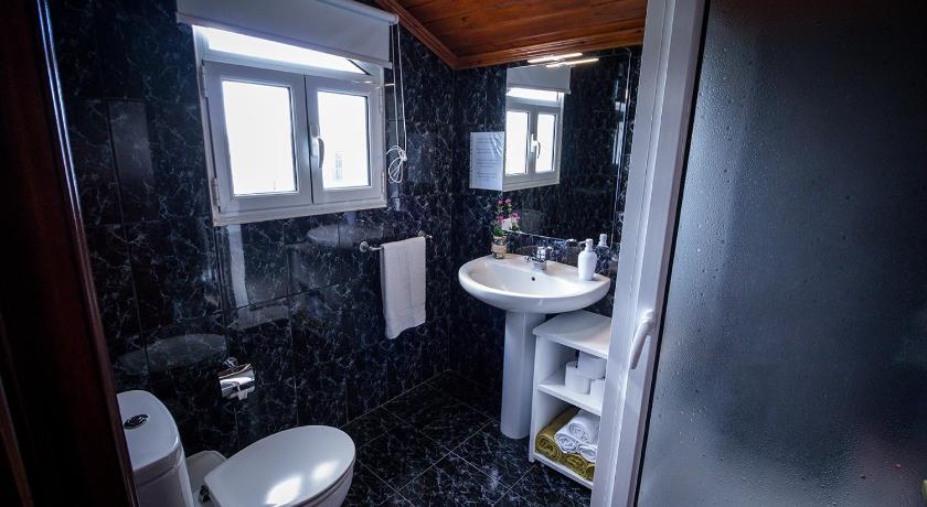 Ponta Delgada Guest House 2 photo