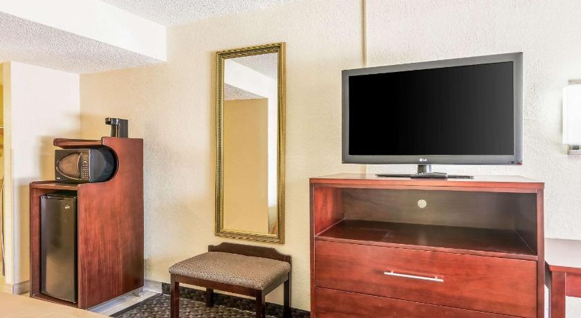 Quality Inn Central