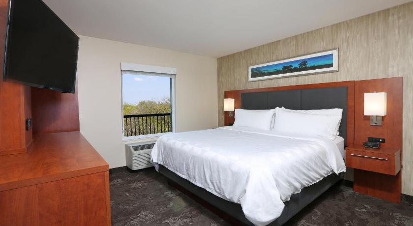 Holiday Inn Hotel & Suites Sioux Falls - Airport