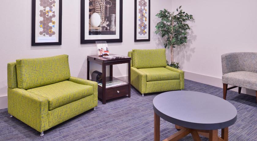 Holiday Inn Express Hotel & Suites San Antonio NW-Medical Area