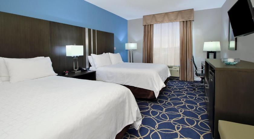 Holiday Inn Express & Suites Houston Intercontinental Airport