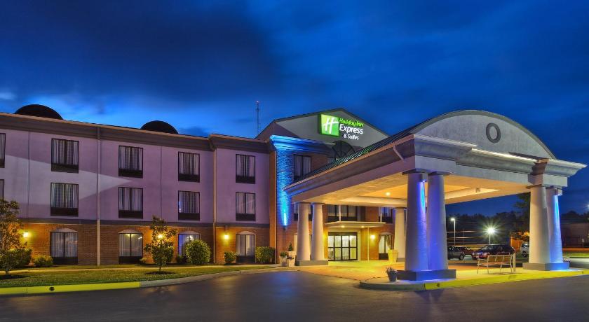 Holiday Inn Express Hotel and Suites Harrington - Dover Area