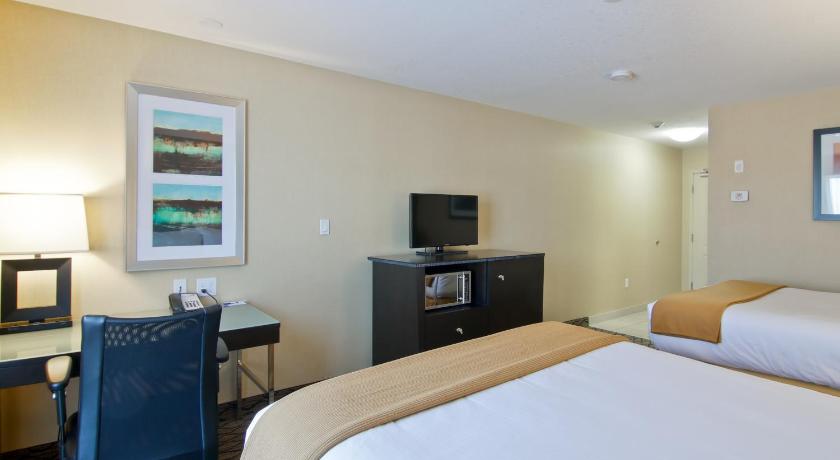 Holiday Inn Express Fort Saskatchewan