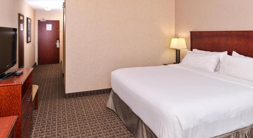 Holiday Inn Express Edmonton North