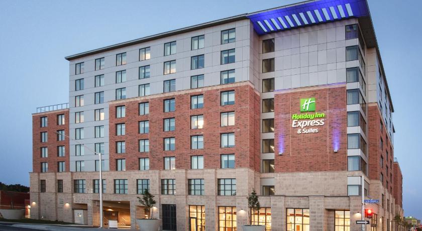 Holiday Inn Express And Suites Ottawa Downtown East photo