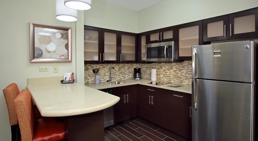 Staybridge Suites Houston - Medical Center