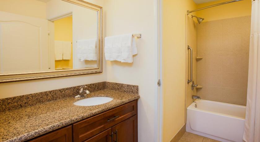 Staybridge Suites El Paso Airport Area