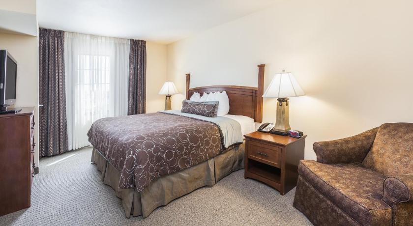 Staybridge Suites El Paso Airport Area