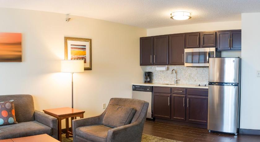 Staybridge Suites Fargo