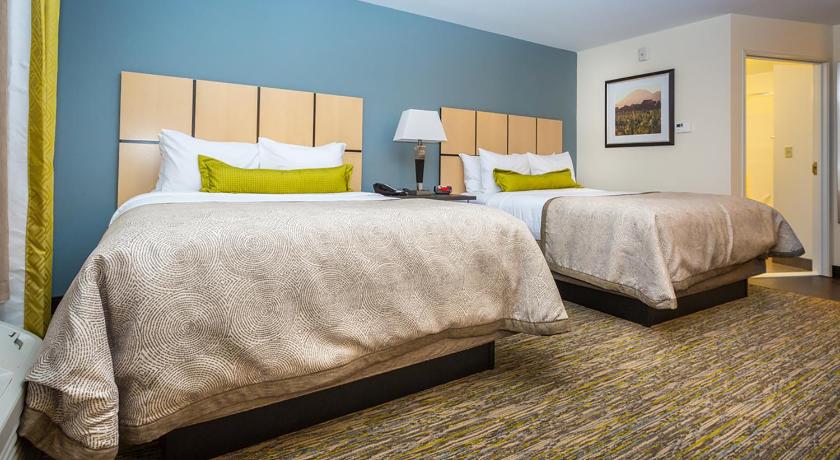 Candlewood Suites Sidney