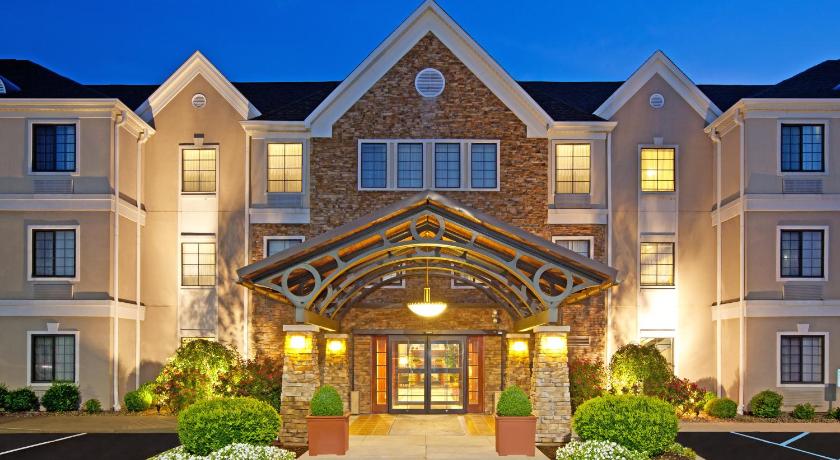 Staybridge Suites Louisville - East