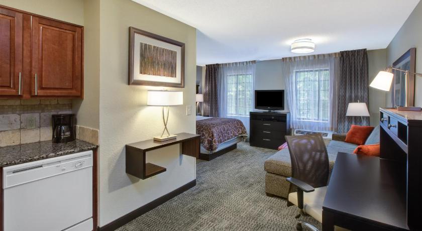 Staybridge Suites Louisville - East