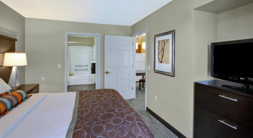 Staybridge Suites Louisville - East