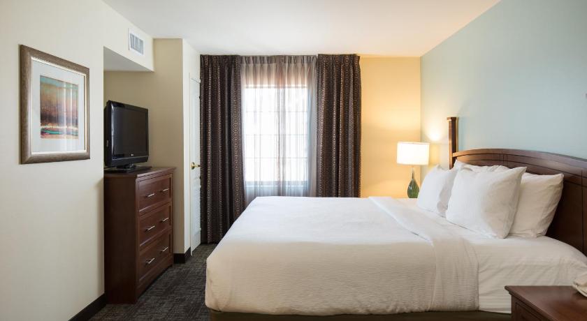 Staybridge Suites Toledo/Maumee