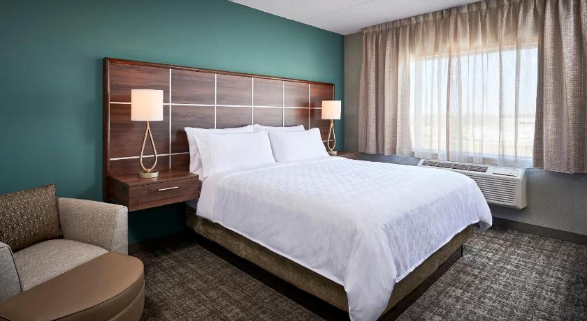 Staybridge Suites Niagara-On-The-Lake