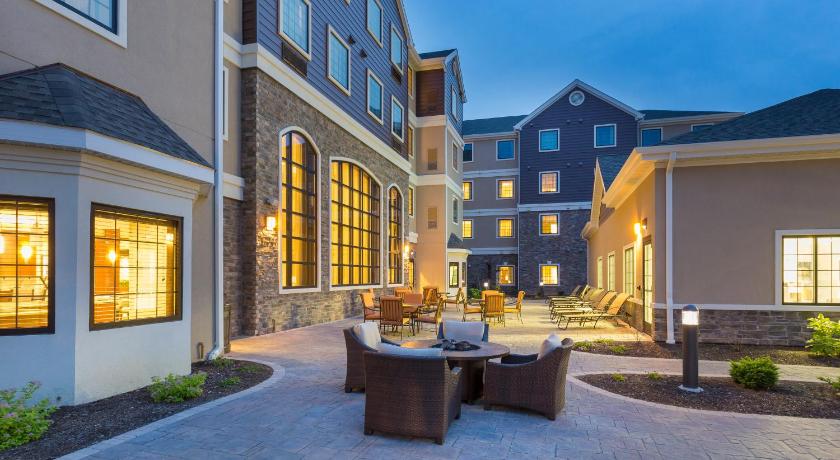 Staybridge Suites Canton