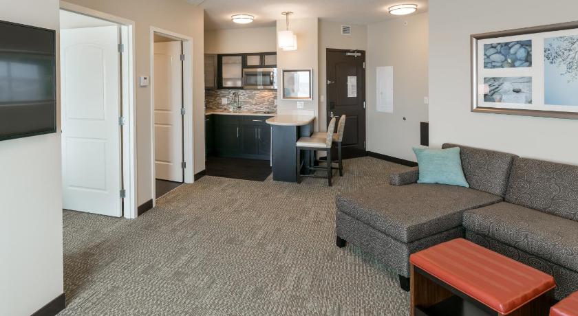 Staybridge Suites Saskatoon - University