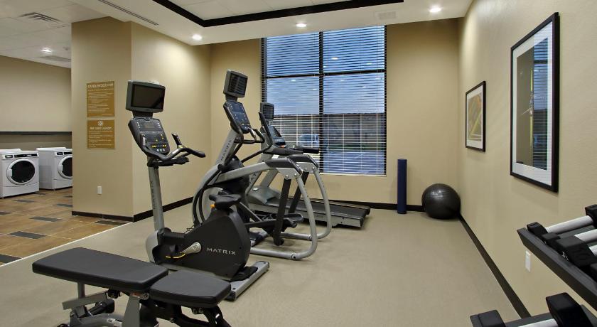 Candlewood Suites Frisco photo