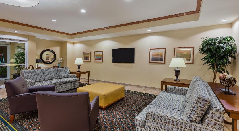 Candlewood Suites Decatur Medical Center