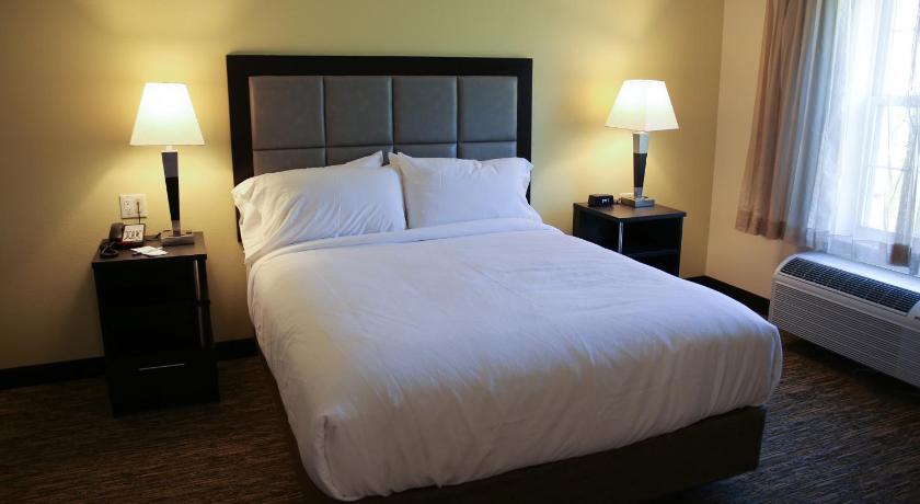 Candlewood Suites Portland - Scarborough