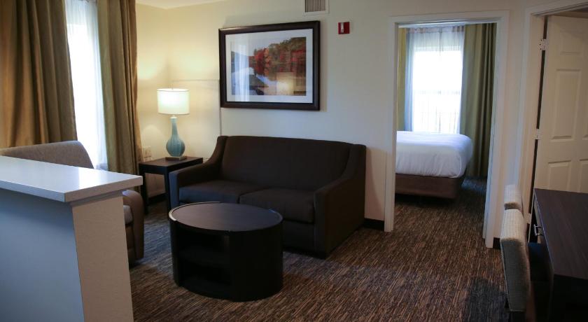 Candlewood Suites Portland - Scarborough