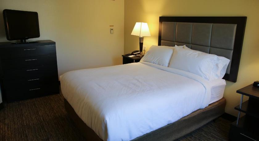 Candlewood Suites Portland - Scarborough