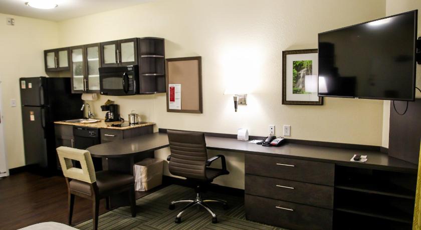 Candlewood Suites Richmond North-Glen Allen