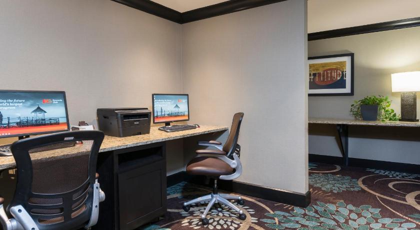 Staybridge Suites Chicago-Oakbrook Terrace