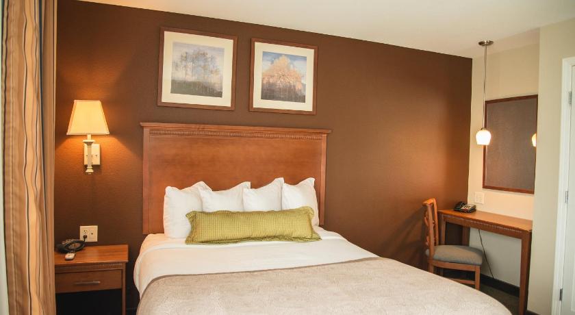 Candlewood Suites Loveland