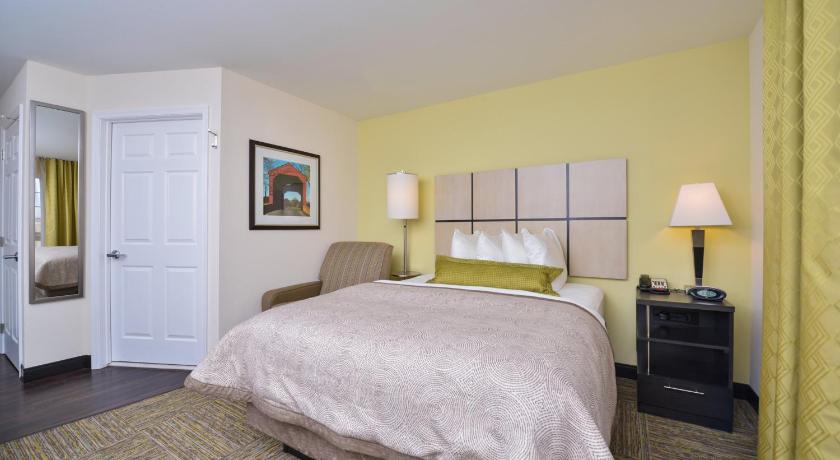 Candlewood Suites Harrisburg-Hershey