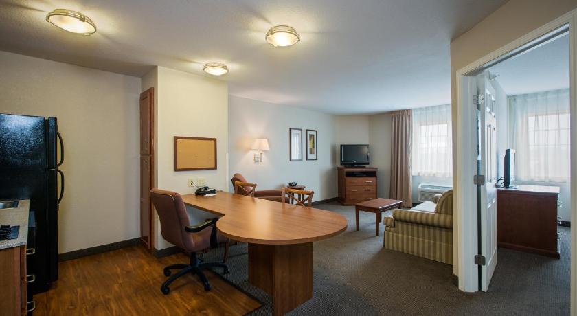 Candlewood Suites Indianapolis Northwest