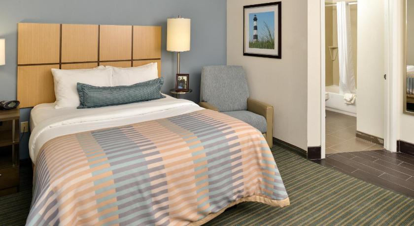 Candlewood Suites Houma