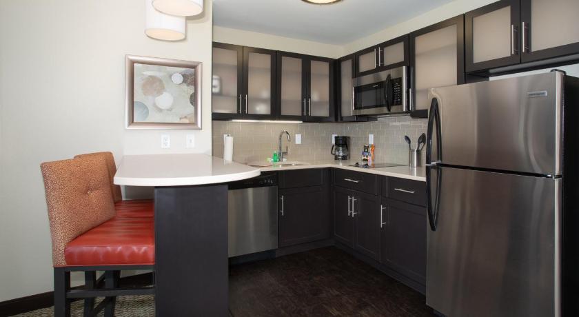 Staybridge Suites Denver South - Highlands Ranch